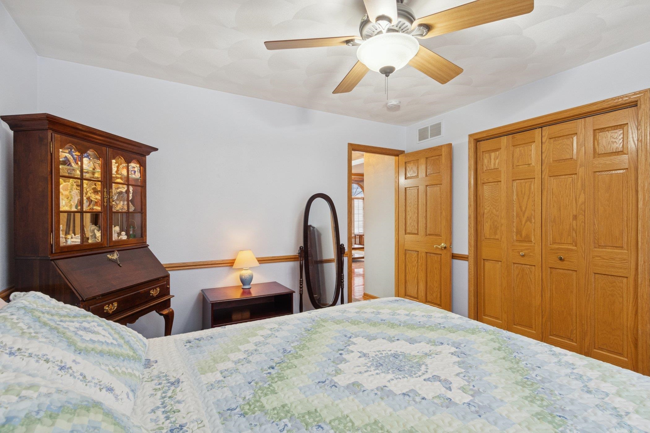 638 Merrion Road Roscoe, IL 61073 - Photo 13 of 64