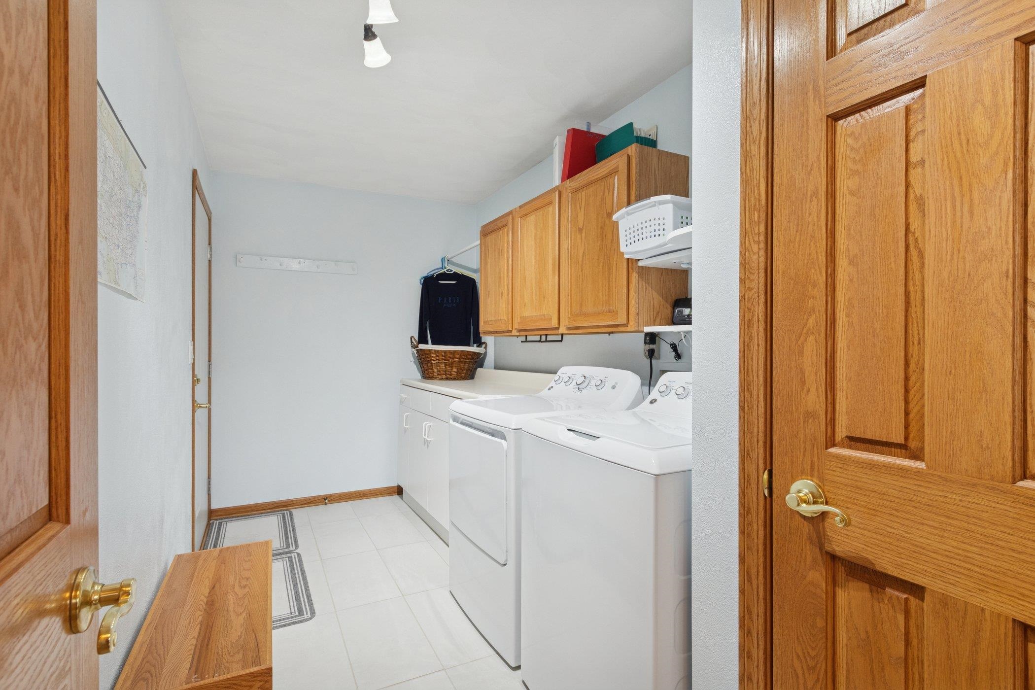 638 Merrion Road Roscoe, IL 61073 - Photo 24 of 64