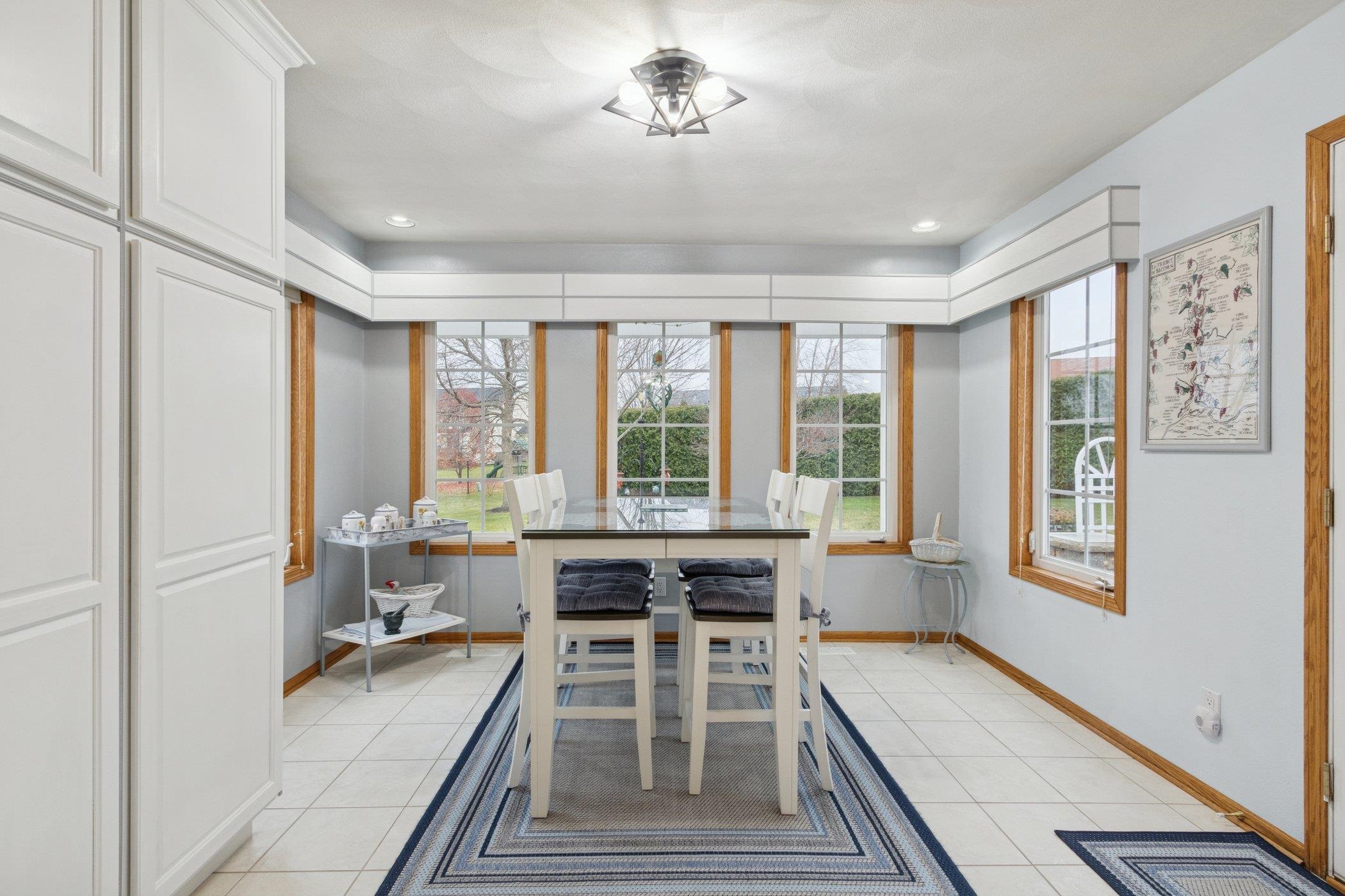 638 Merrion Road Roscoe, IL 61073 - Photo 26 of 64