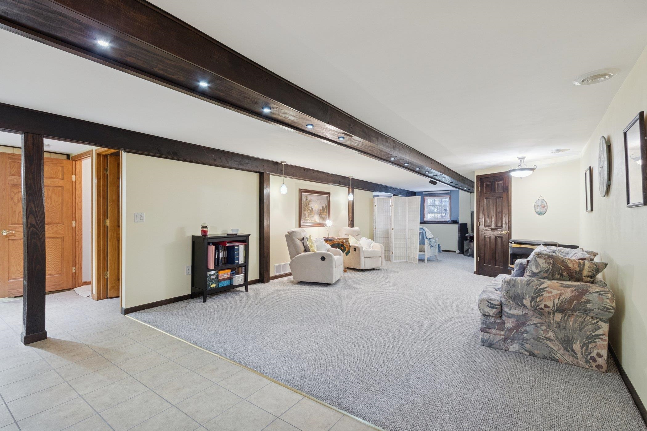 638 Merrion Road Roscoe, IL 61073 - Photo 37 of 64