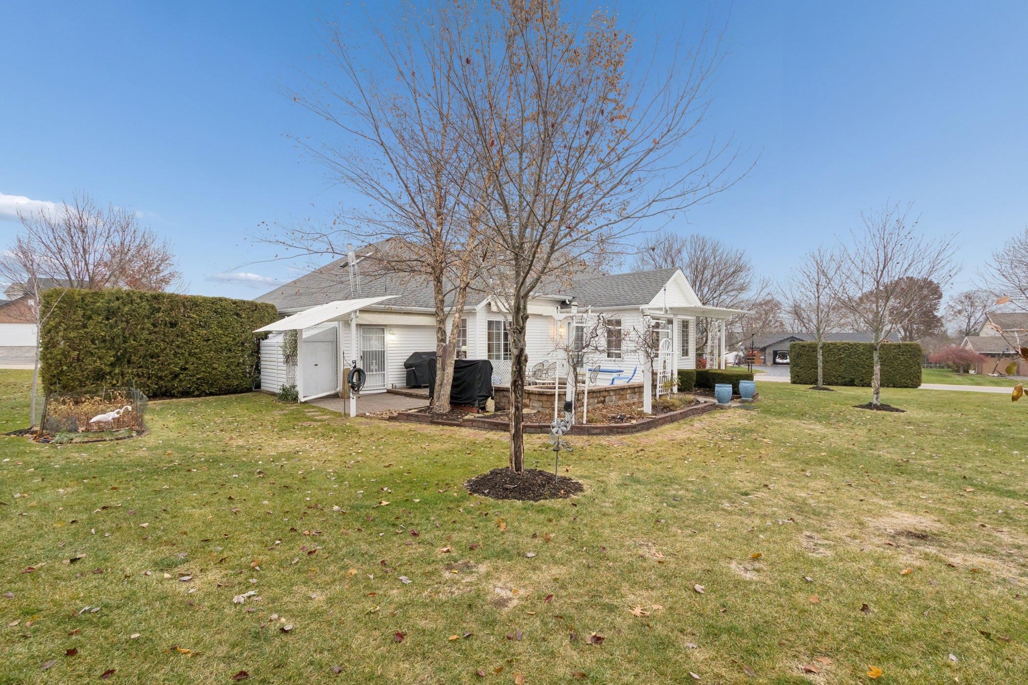 638 Merrion Road Roscoe, IL 61073 - Photo 40 of 64