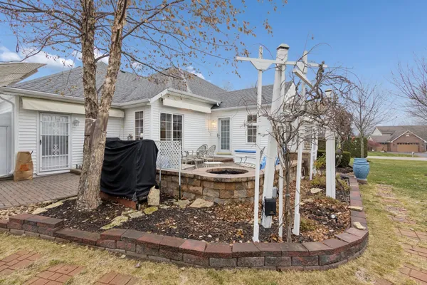 $529,900 | 638 Merrion Road, Roscoe, IL 61073