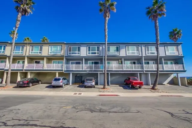 $645,000 | 1111 Seacoast Drive, Unit 2, Imperial Beach, CA 91932
