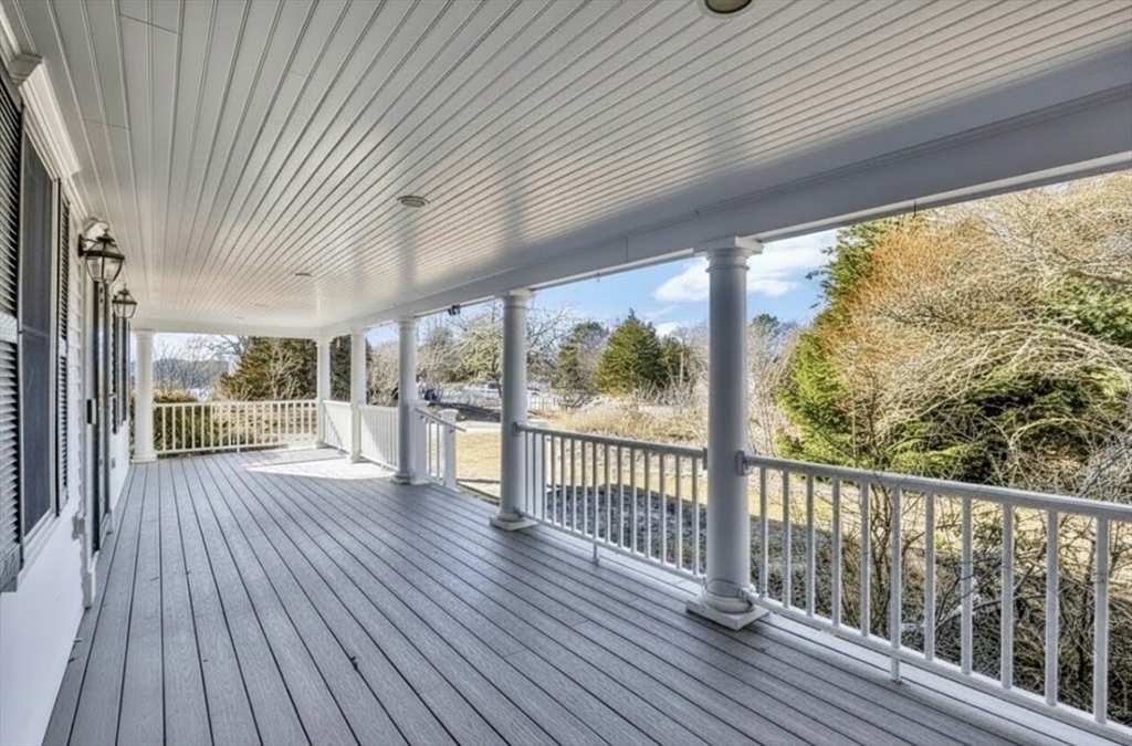 77 Hazel Lane Brewster, MA 02631 - Photo 4 of 42