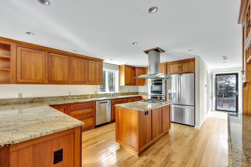 77 Hazel Lane Brewster, MA 02631 - Photo 8 of 42