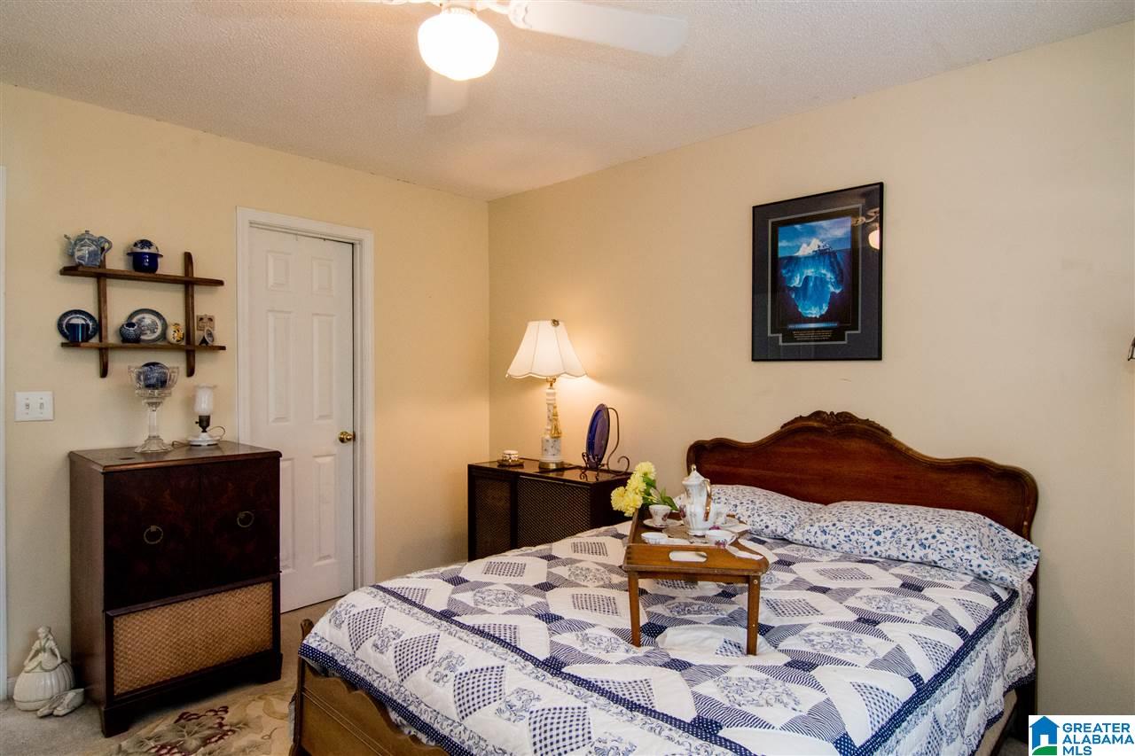541 17th Street Calera, AL 35040 - Photo 28 of 45