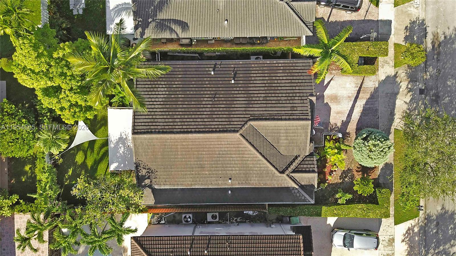15382 Southwest 16th Terrace Miami, FL 33185 - Photo 25 of 26 a view of brick wall in front of building