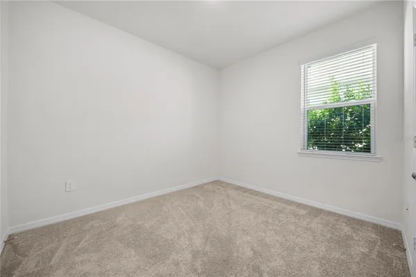 $3,200 | 951 Vineyard Rdg Road, Minneola, FL 34715