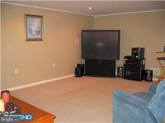 1885 Victor Road Hellertown, PA 18055 - Photo 12 of 12 Gallery Image 12
