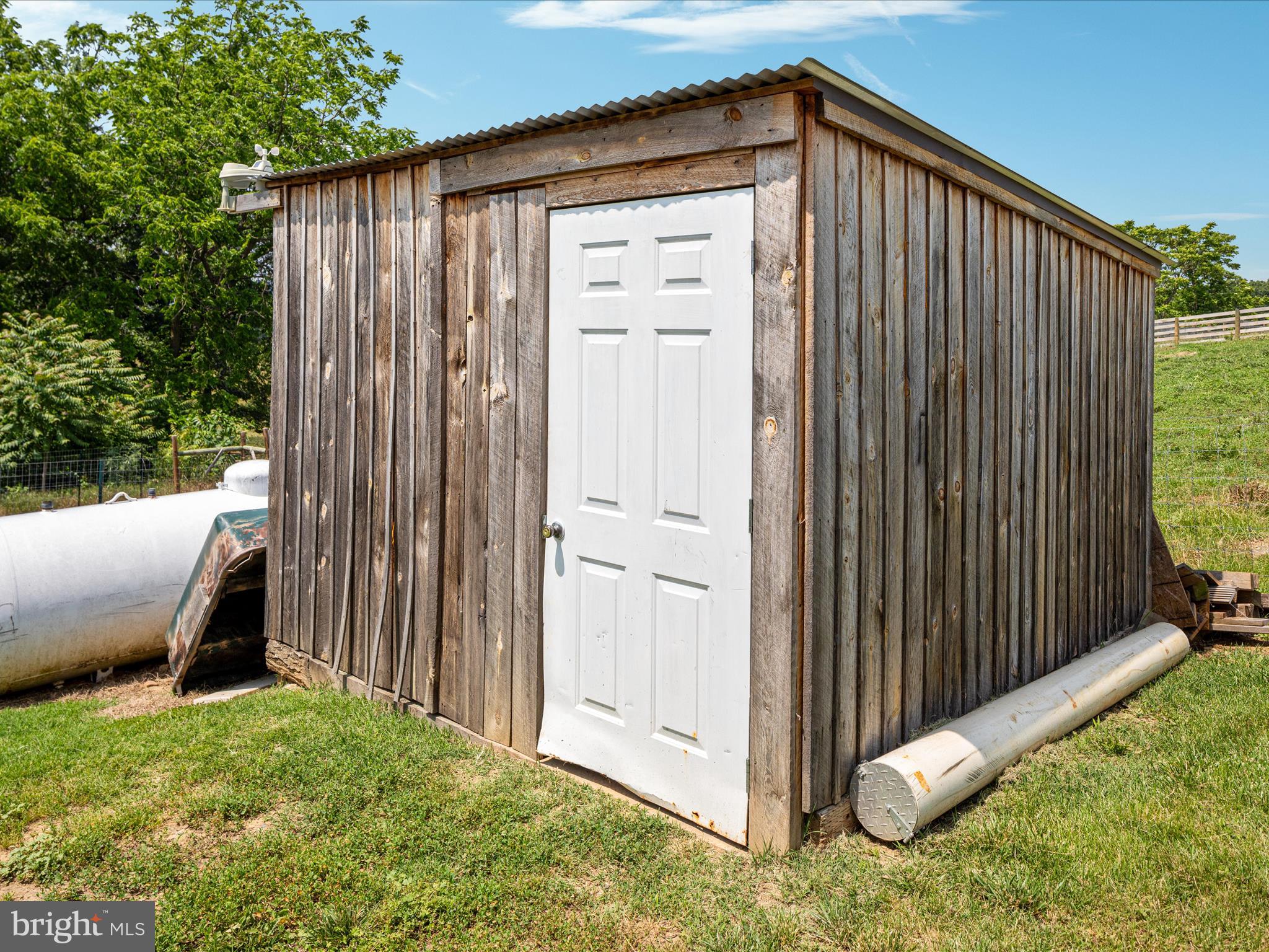 10399 South Middle Road Mount Jackson, VA 22842 - Photo 34 of 35 Shed