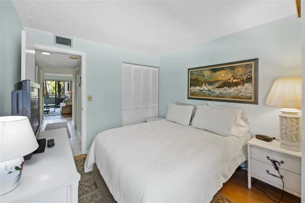 $439,000 | 1555 Tarpon Center Drive, Unit 156, Venice, FL 34285