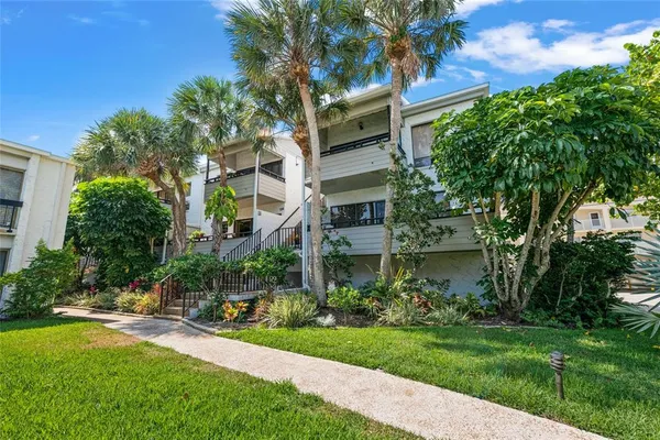 $439,000 | 1555 Tarpon Center Drive, Unit 156, Venice, FL 34285