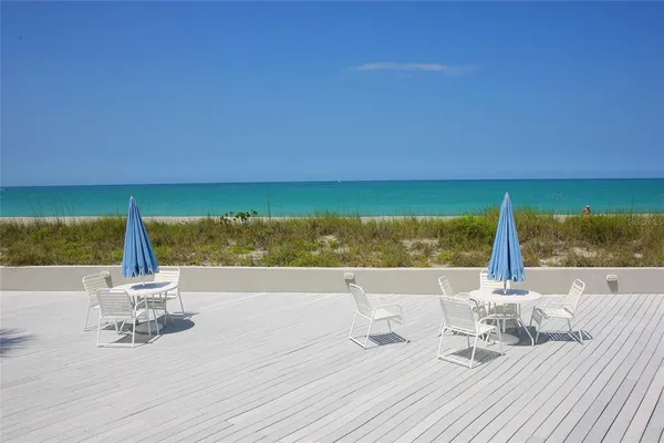 $439,000 | 1555 Tarpon Center Drive, Unit 156, Venice, FL 34285