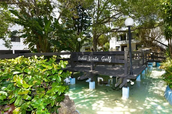 $439,000 | 1555 Tarpon Center Drive, Unit 156, Venice, FL 34285