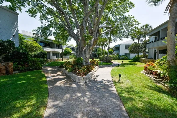 $439,000 | 1555 Tarpon Center Drive, Unit 156, Venice, FL 34285