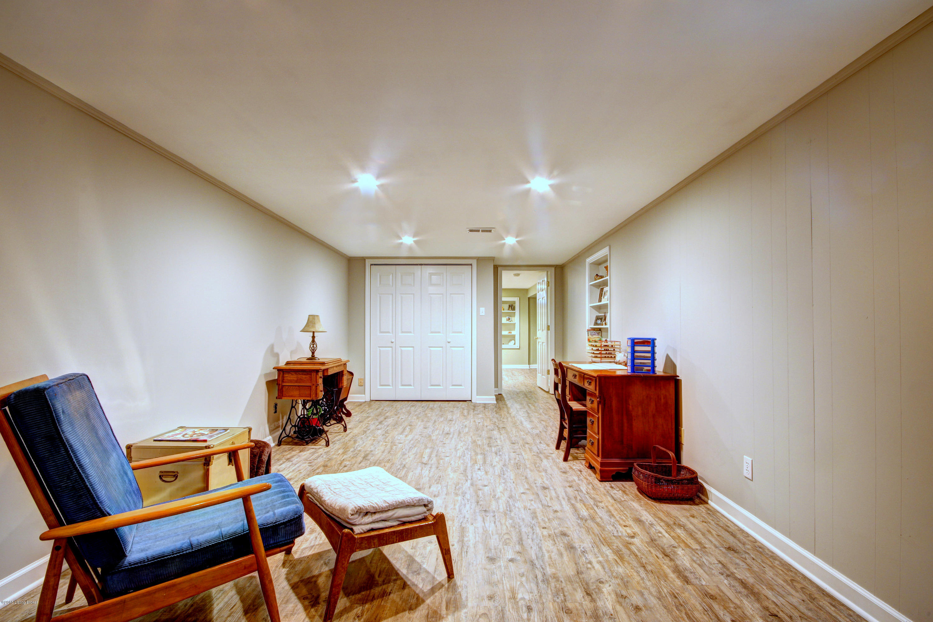 9113 Waltlee Road Louisville, KY 40291 - Photo 22 of 42 A Waltlee #022