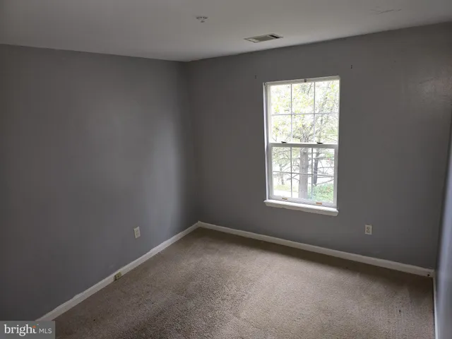 $2,000 | 5211 Stoney Meadows Drive, District Heights, MD 20747