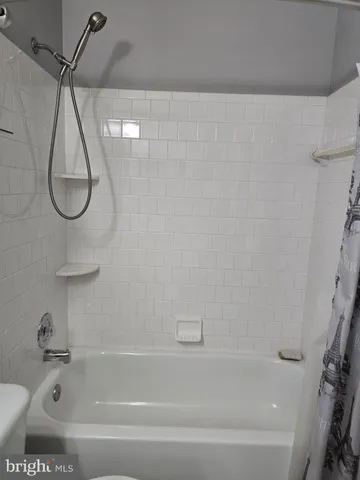 $2,000 | 5211 Stoney Meadows Drive, District Heights, MD 20747