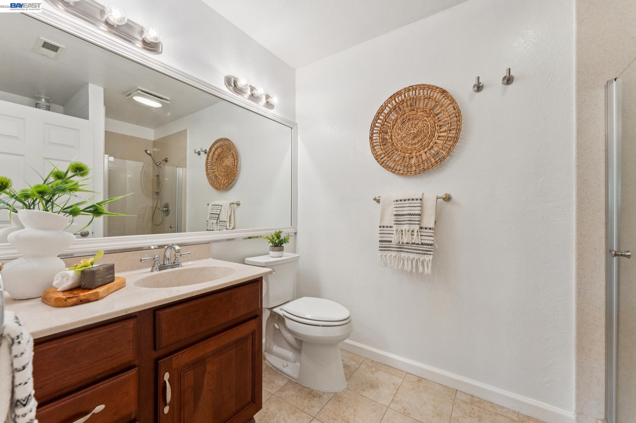 26 Raintree Court, Unit 30 Hayward, CA 94544 - Photo 35 of 65