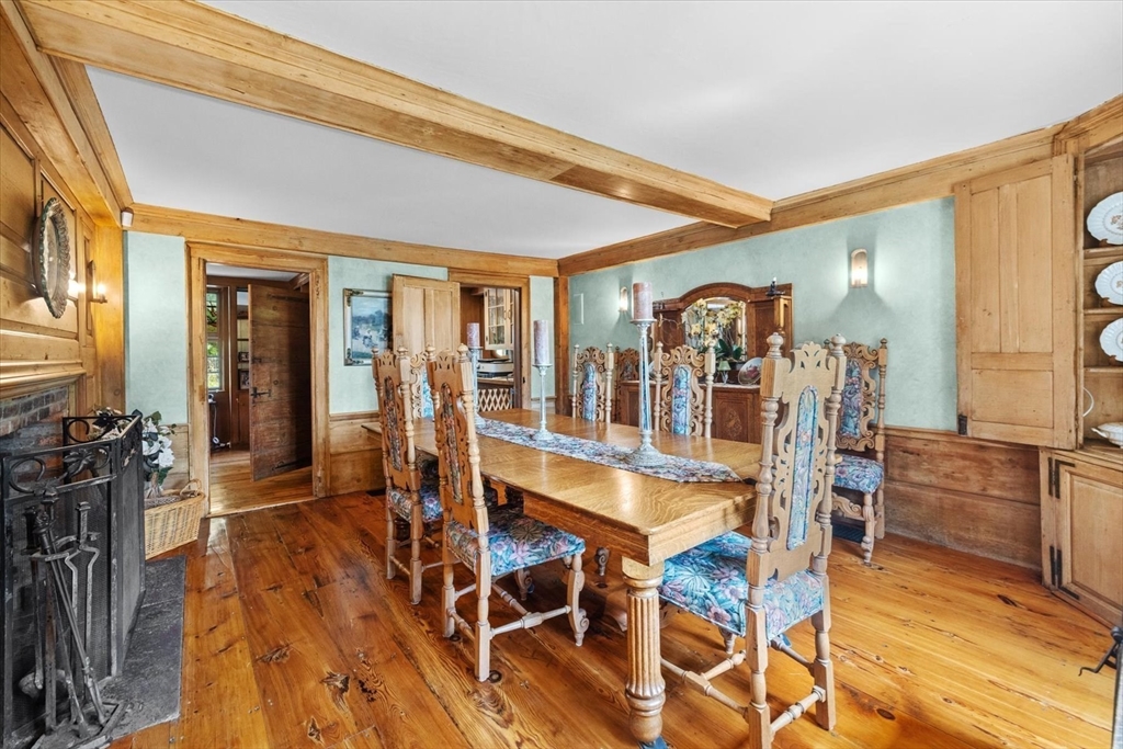 112 Farm Road Sherborn, MA 01770 - Photo 11 of 35 Gallery Image 11