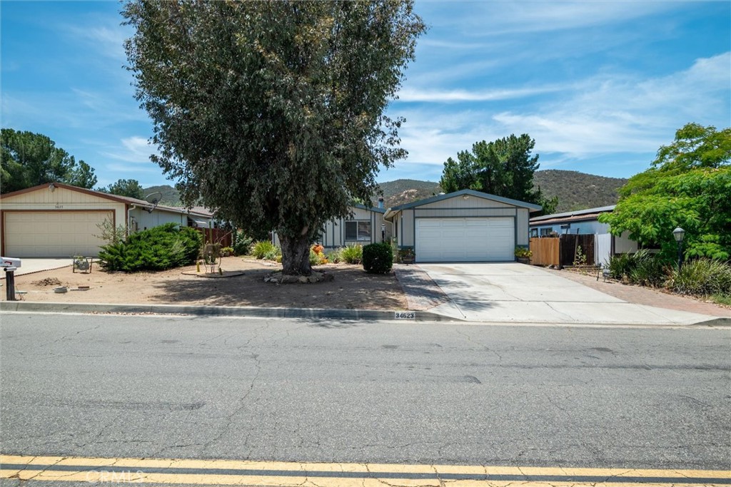 34623 The Farm Road Wildomar, CA 92595 - Photo 4 of 54