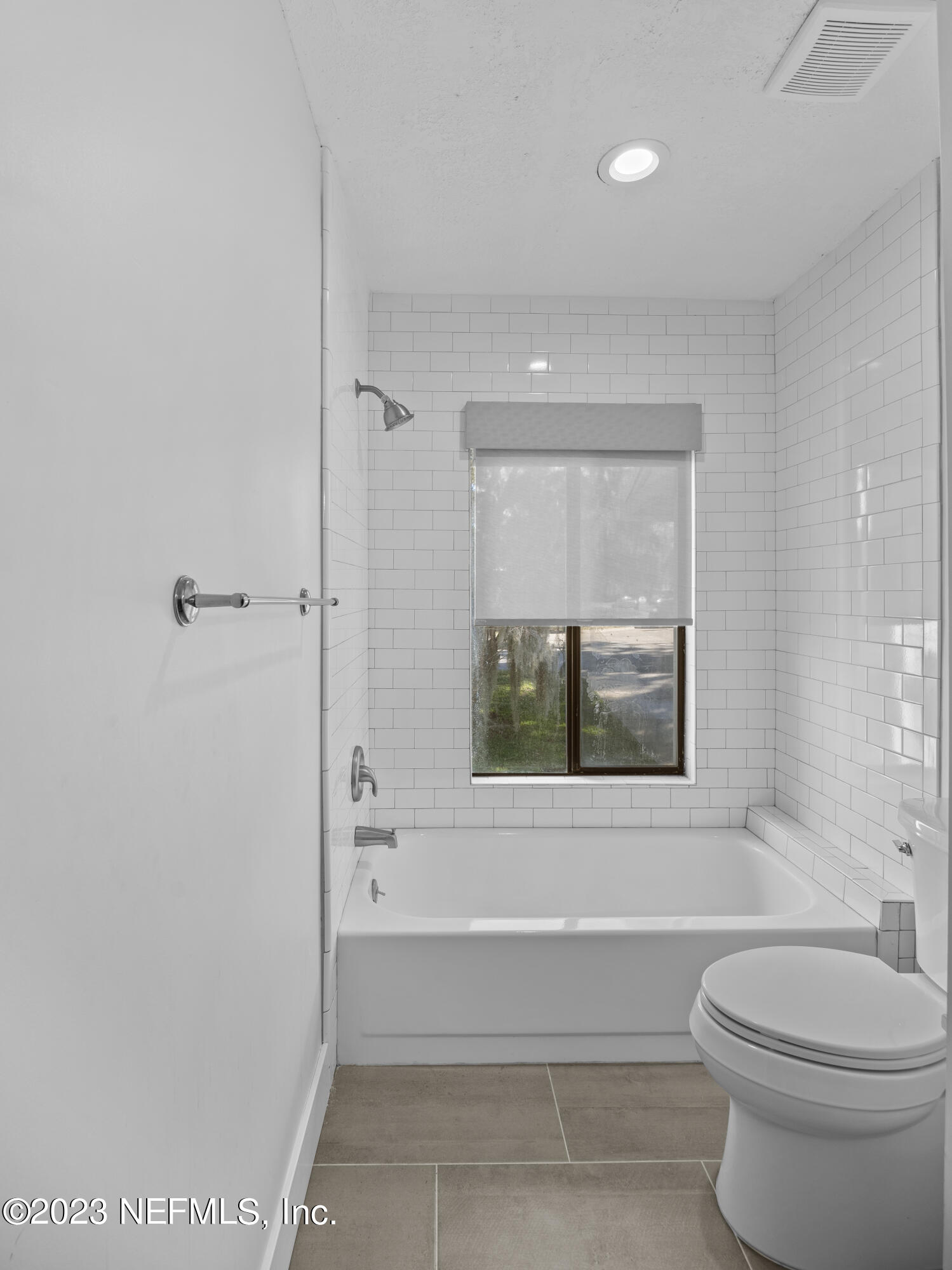 5494 Stanford Road Jacksonville, FL 32207 - Photo 12 of 23 Pou_StanfordRd_12