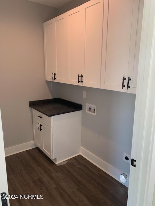 312 Maritime Loop Drive Bath, NC 27808 - Photo 7 of 26 This photo is of a similar home