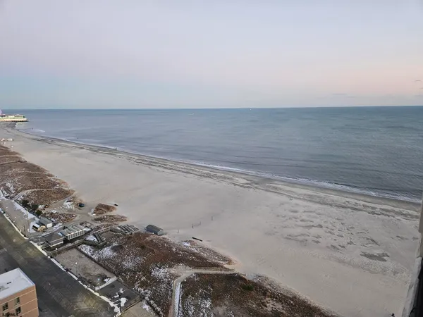 $2,200 | 3851 Boardwalk, Unit PH 107, Atlantic City, NJ 08401