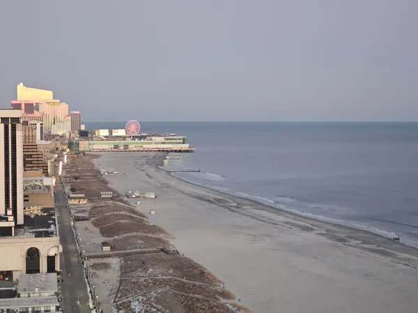 $2,200 | 3851 Boardwalk, Unit PH 107, Atlantic City, NJ 08401