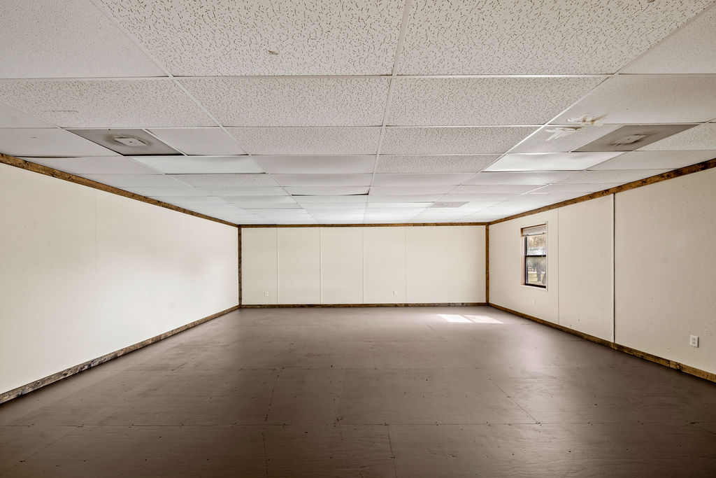 2795 Highway 290 Dripping Springs, TX 78620 - Photo 32 of 40 a view of a garage