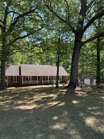 $579,000 | 7410 Dickinben Drive, Summerfield, NC 27358