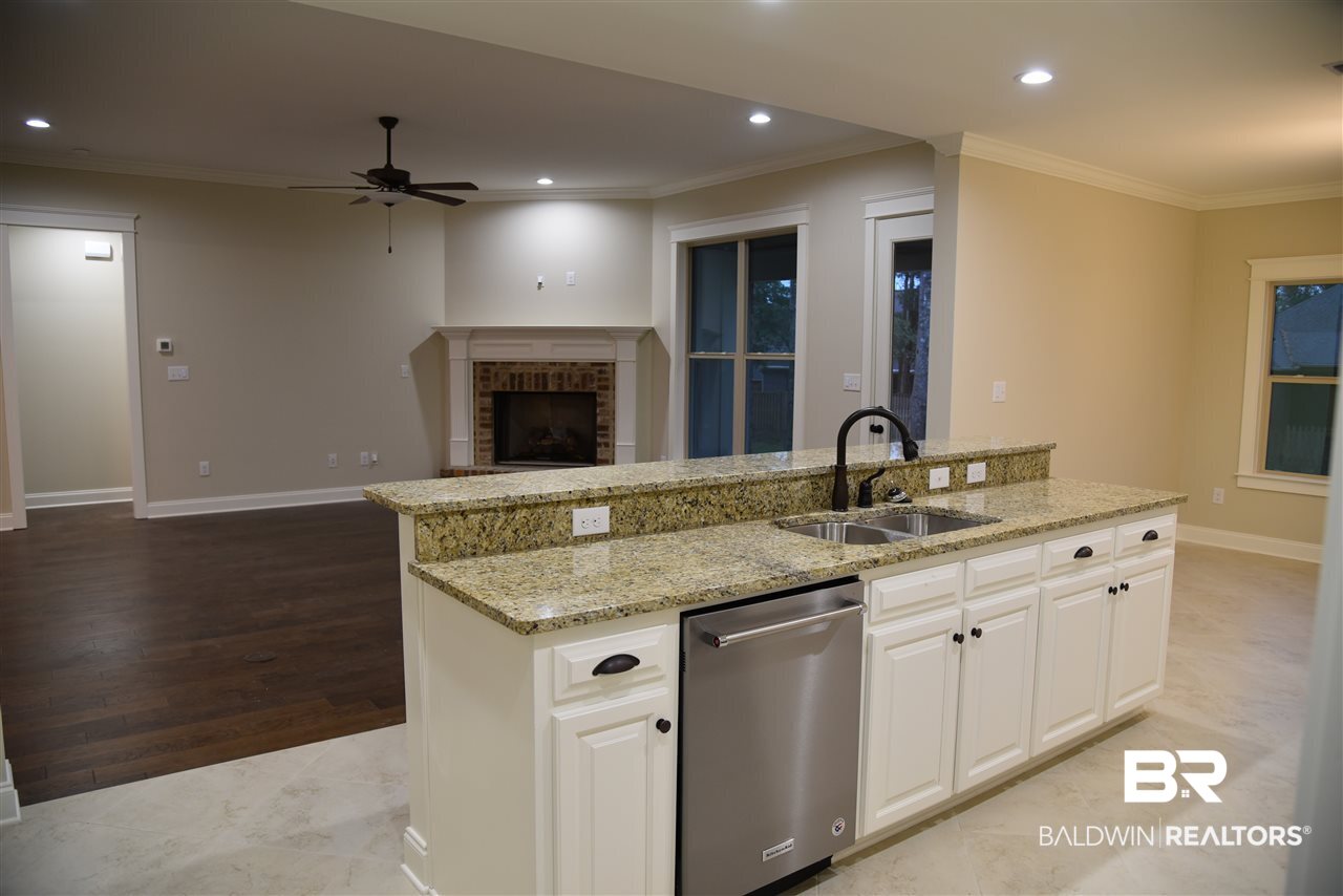 233 Garrison Boulevard Fairhope, AL 36532 - Photo 11 of 37