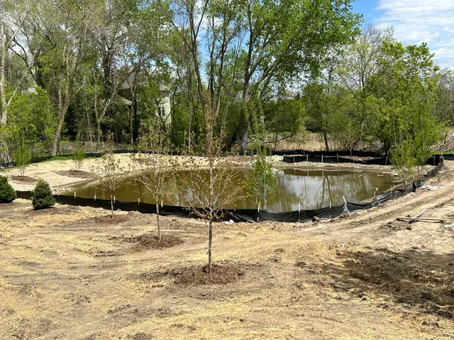 $275,000 | 6285 Duck Lake Road, Eden Prairie, MN 55346