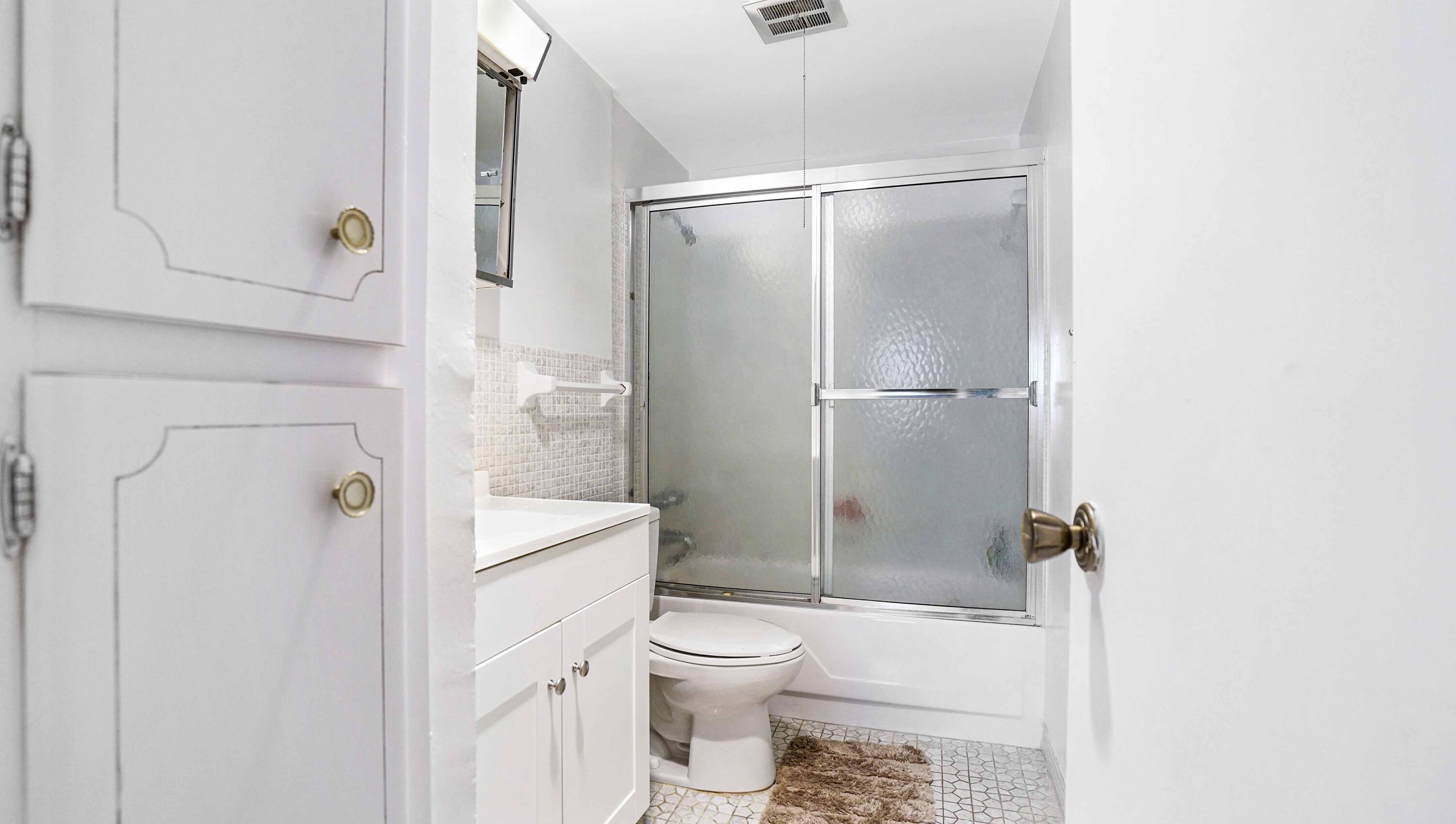 412 South Cypress Road, Unit 205 Pompano Beach, FL 33060 - Photo 13 of 24 DSC09666