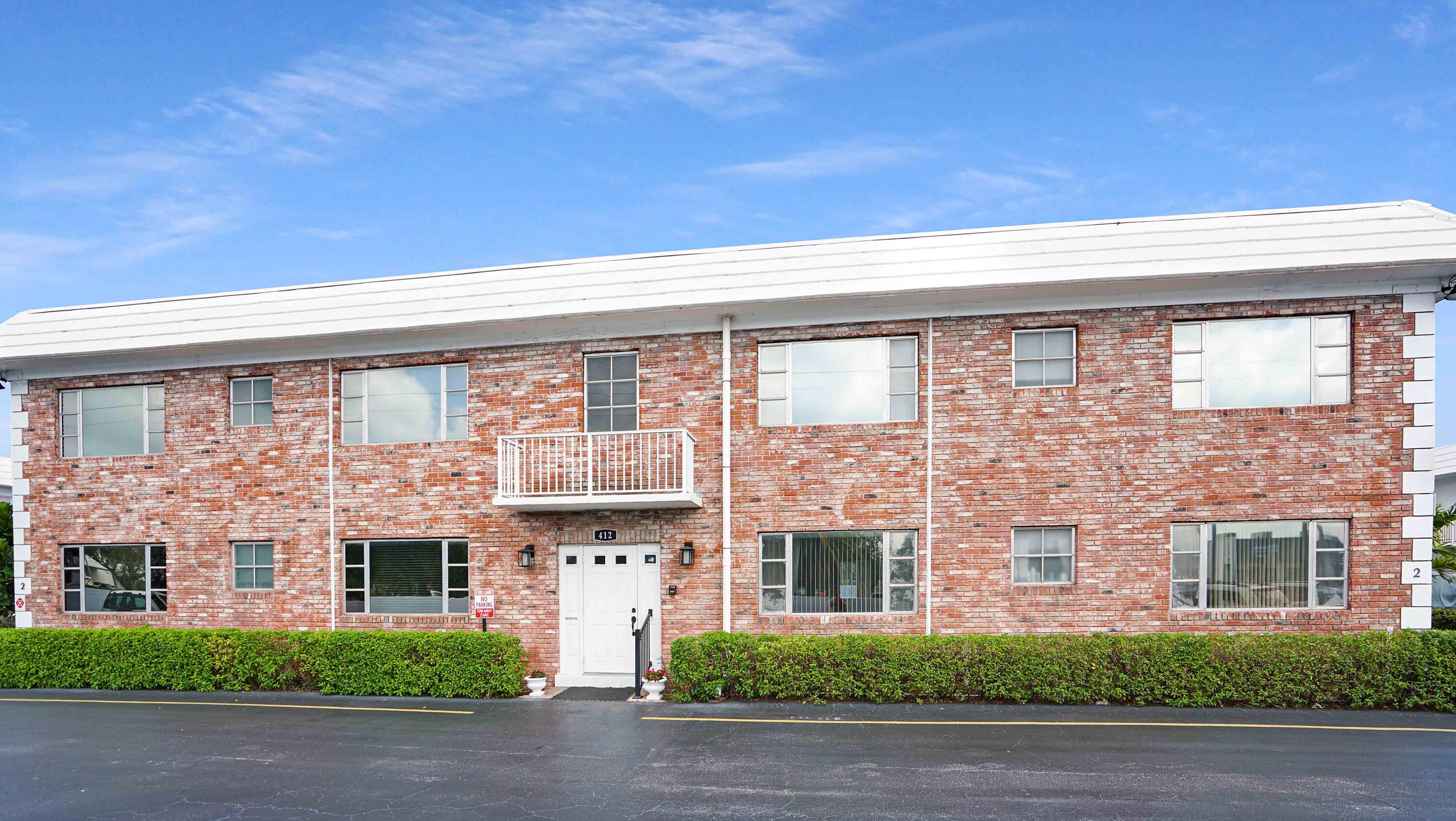 412 South Cypress Road, Unit 205 Pompano Beach, FL 33060 - Photo 18 of 24 DSC09714