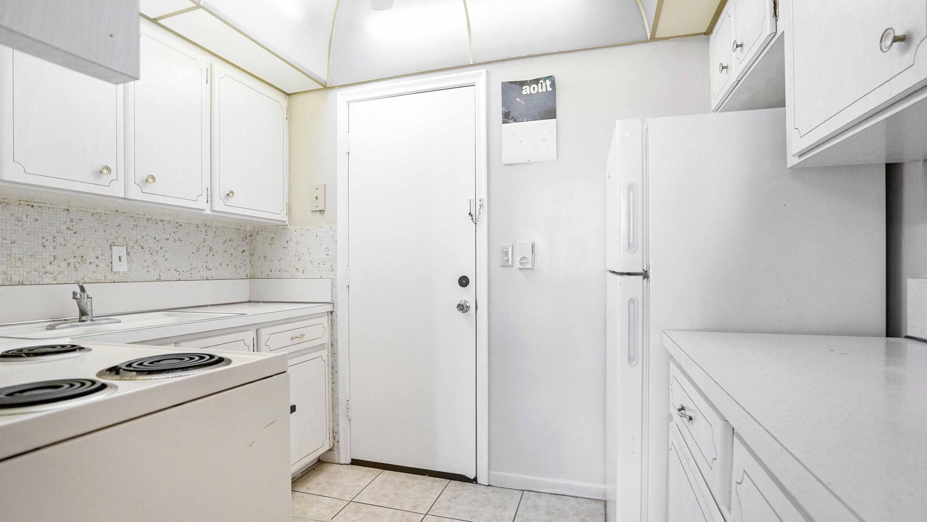 412 South Cypress Road, Unit 205 Pompano Beach, FL 33060 - Photo 9 of 24 DSC09693