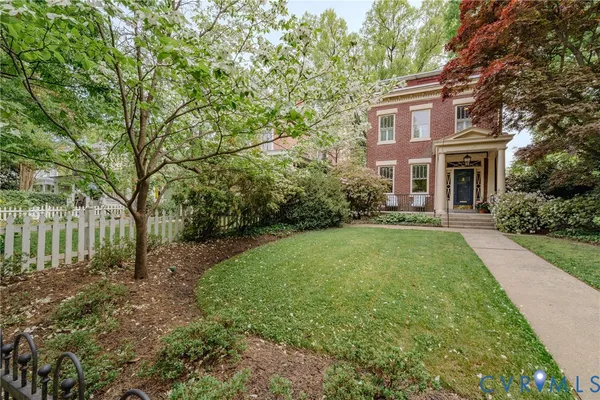 $985,000 | 3145 Grove Avenue, Richmond, VA 23221