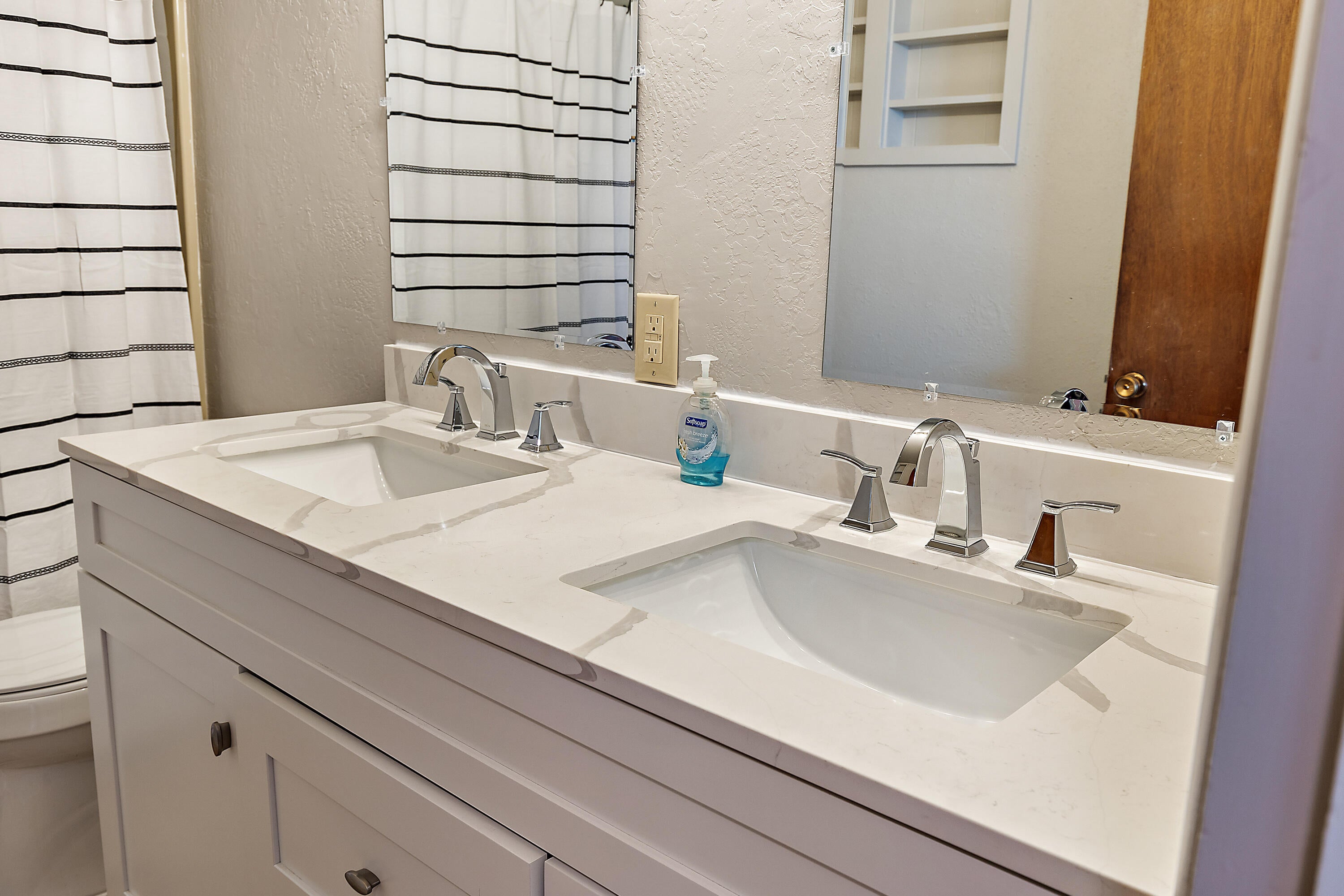 7973 Division Road White City, OR 97503 - Photo 21 of 29 21_DR_29