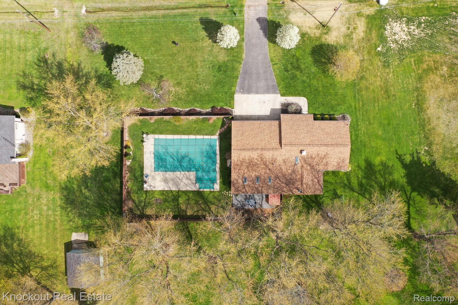 7074 East Pierson Road Davison, MI 48423 - Photo 49 of 50 7074 E Pierson RESHOOTS-21.jpg