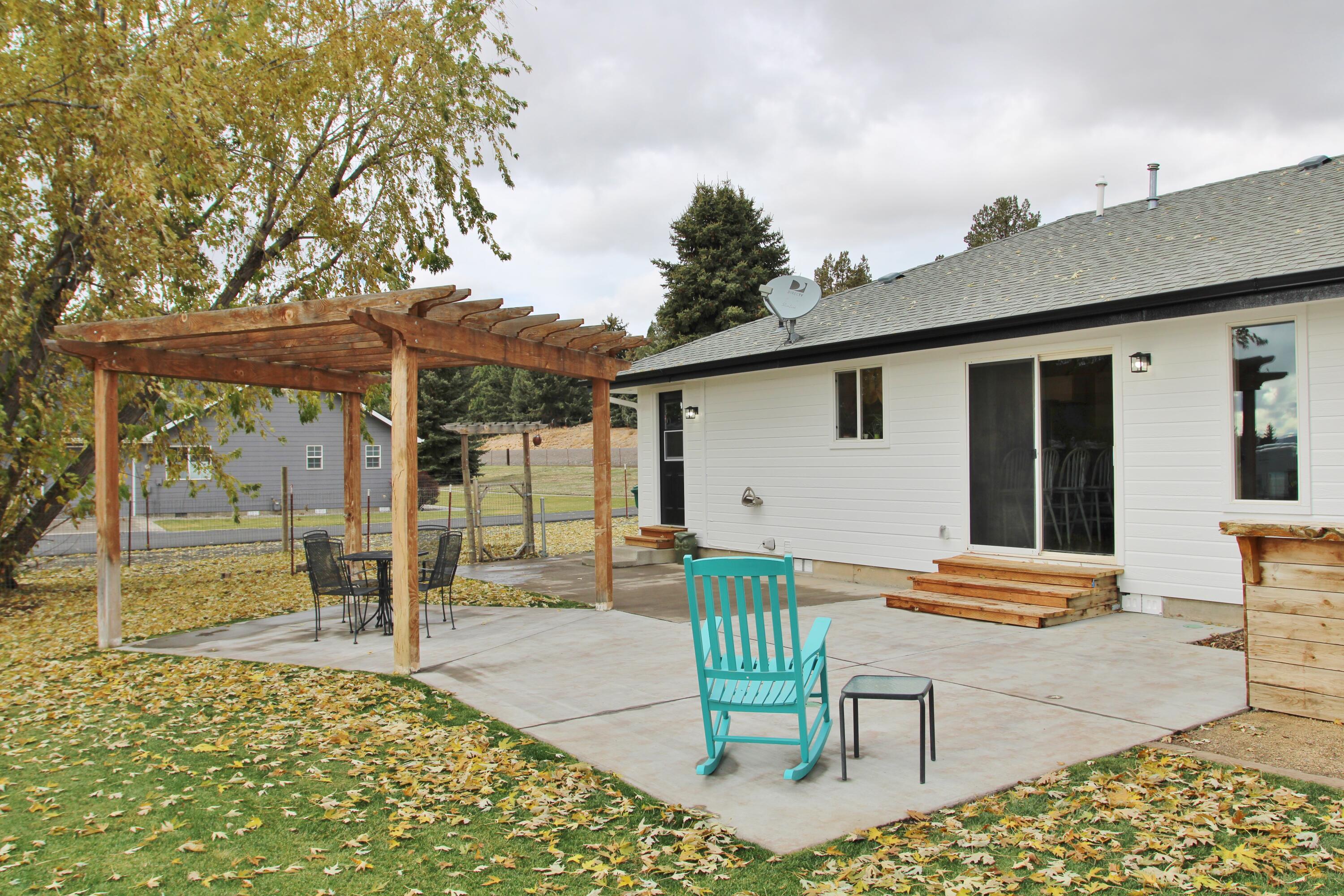 8722 Arant Road Klamath Falls, OR 97603 - Photo 67 of 85 8722 Arant 687