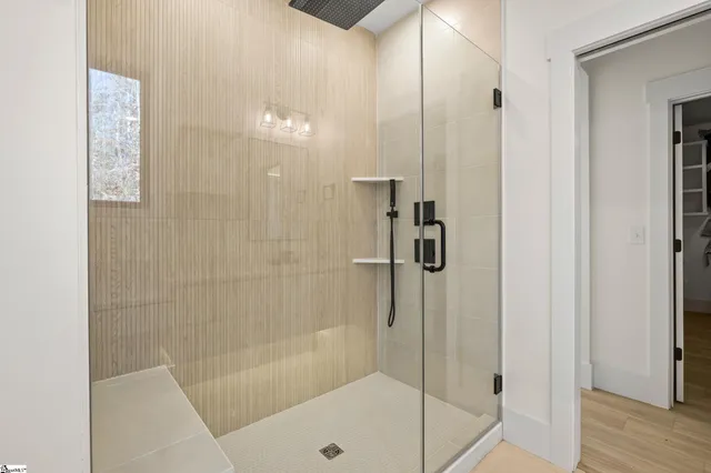 $749,900 | 125 East Peninsula Drive, Laurens, SC 29360