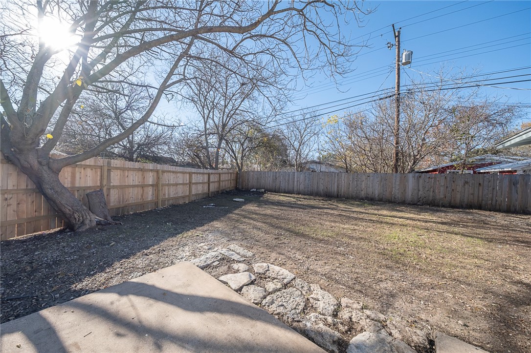 4900 Hawk Cove, Unit B Austin, TX 78745 - Photo 19 of 20