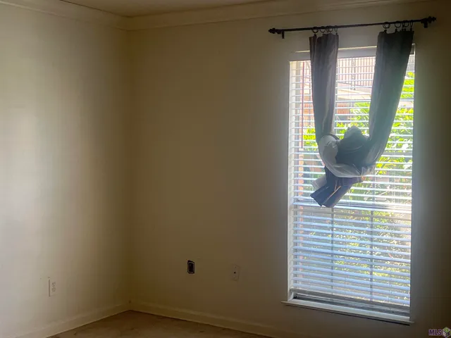 $79,000 | 2100 College Drive, Unit 63, Baton Rouge, LA 70808