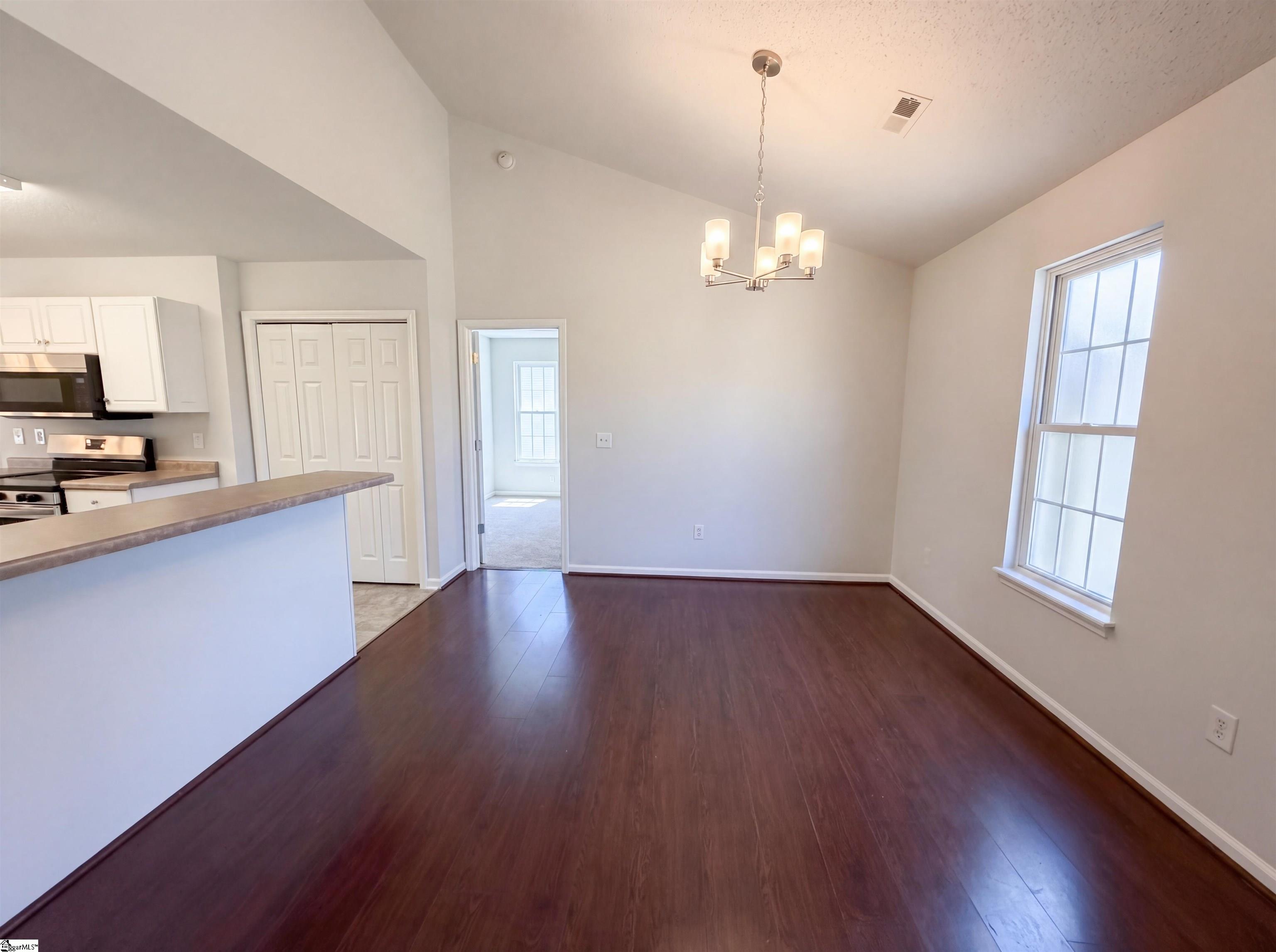 315 Springfield Circle Easley, SC 29642 - Photo 7 of 16 Gallery Image 7