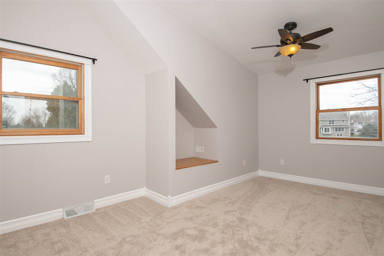 2893 Karr Road Belvidere, IL 61008 - Photo 15 of 25 a view of an empty room with a window