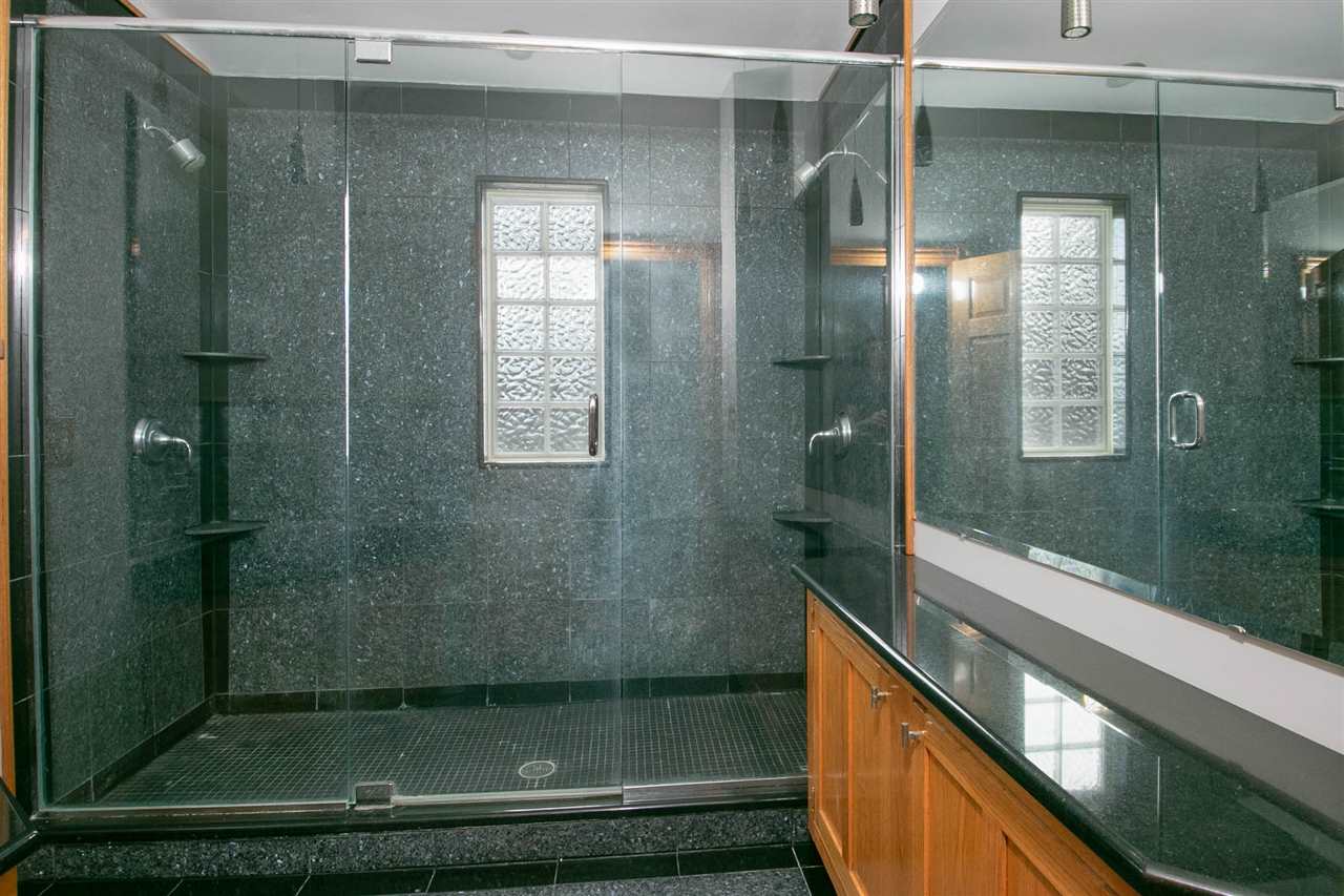 2893 Karr Road Belvidere, IL 61008 - Photo 17 of 25 a bathroom with a shower
