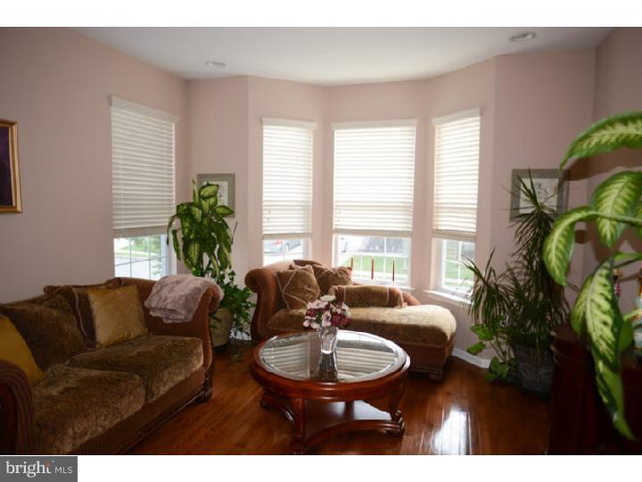 111 Castleton Road Delran, NJ 08075 - Photo 3 of 23