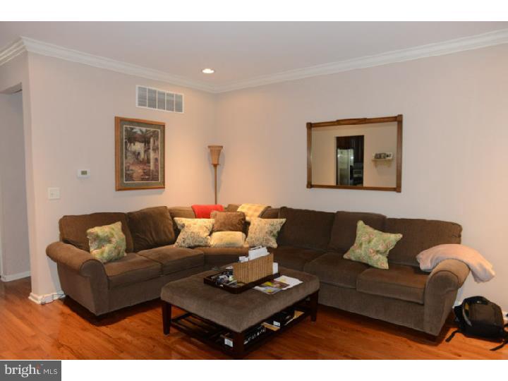 111 Castleton Road Delran, NJ 08075 - Photo 8 of 23