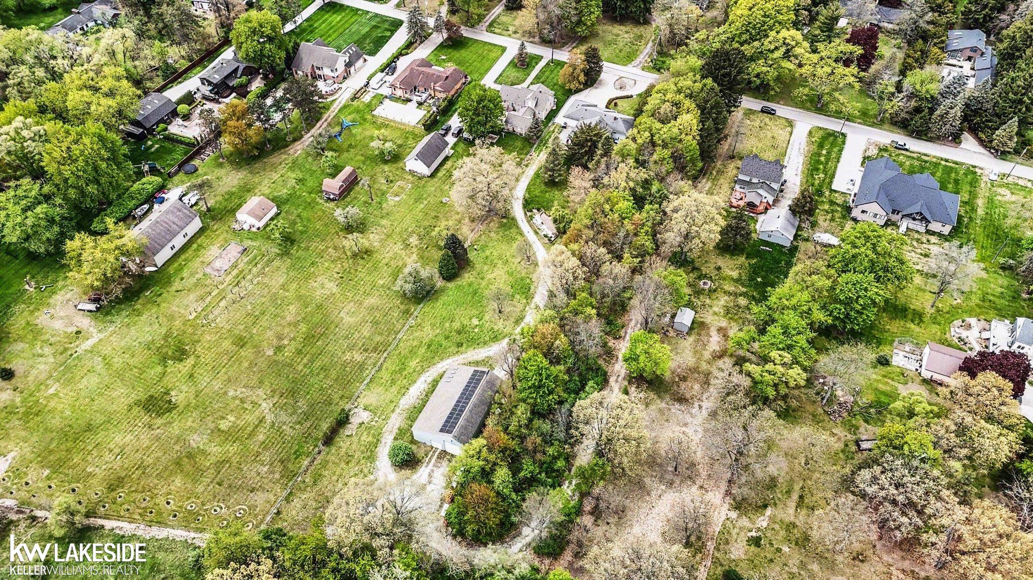 46502 Woodall Road Utica, MI 48317 - Photo 44 of 54
