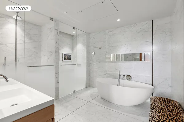 $2,675,000 | 565 Broome Street, Unit S8A | Hudson Square